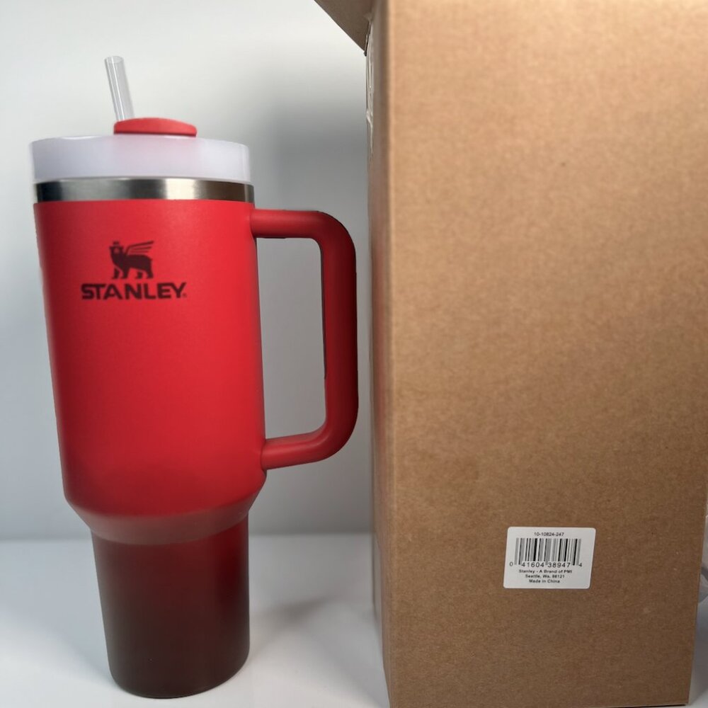 Stanley 40 oz Quencher H2.0 FlowState Tumbler Custom Lava!